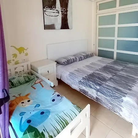 2 Bed 2 Bath Holiday With Pool アパート *
